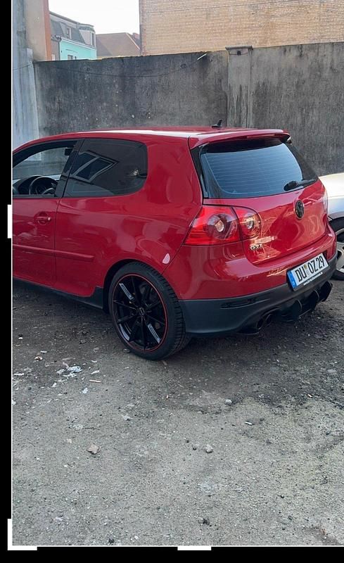 Używany VW Golf GTI 200 KM (147 kW) 2006 Czerwony Coupe