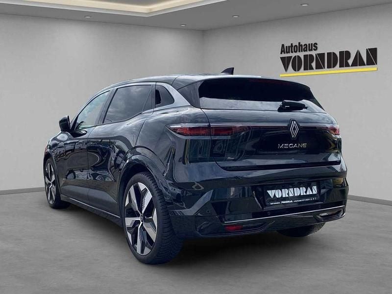 Gebraucht Renault Mégane IV Techno 160 kW (218 PS) 2022 Blackpearl schwarz metallic Limousine