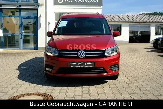 Gebraucht VW Caddy Maxi Comfortline 102 PS (75 kW) 2017 Rot Van / Kleinbus