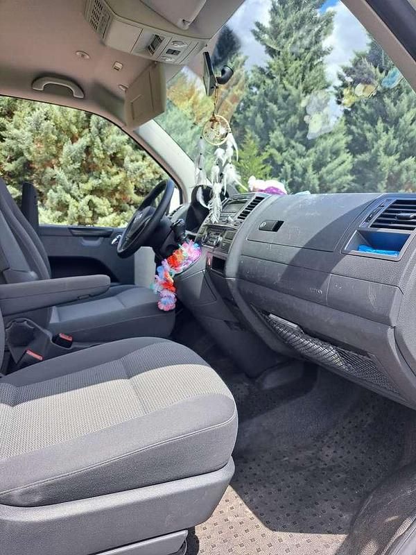 Gebraucht VW T5 Comfortline 140 PS (102 kW) 2013 Weiß Van