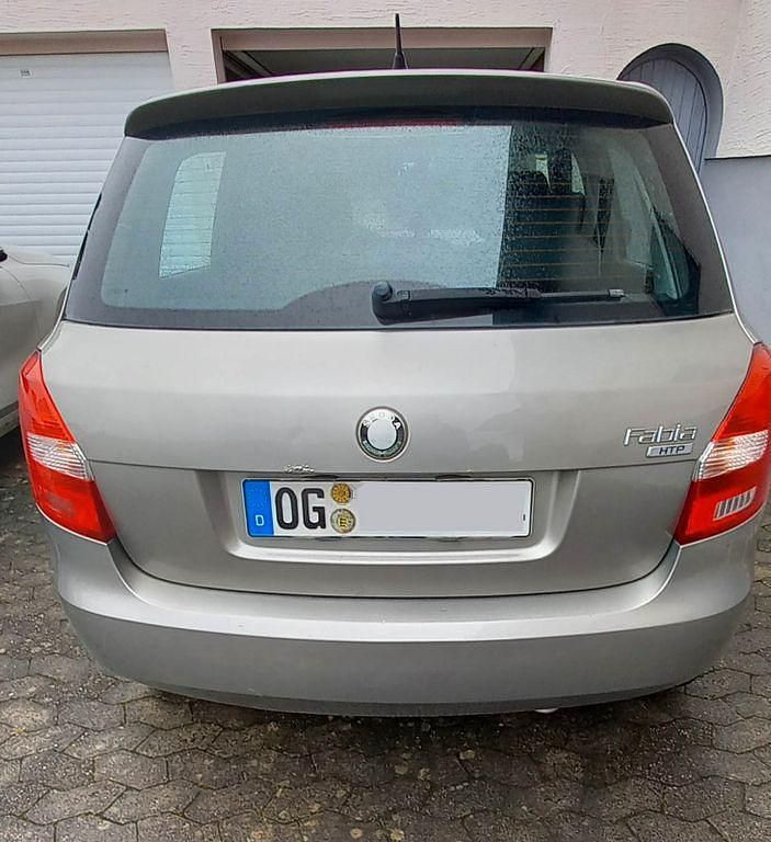 Gebraucht Skoda Fabia 60 PS (44 kW) 2009 Bronze Limousine