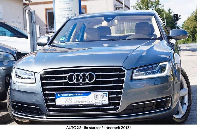 Grau Gebraucht 2015 Audi A8 Ambiente Limousine | 25.490 € (Fairer Preis) - Bild 1/4