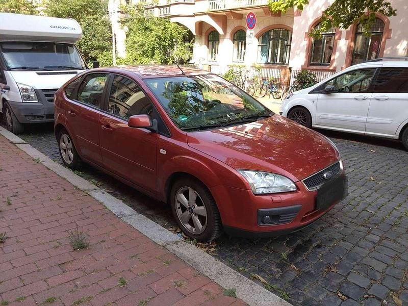 Gebraucht Ford Focus Titanium 145 PS (106 kW) 2005 Limousine