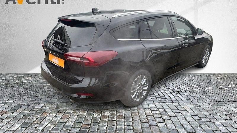 Neu Ford Focus Titanium X 155 PS (114 kW) 2026 Schwarz Limousine