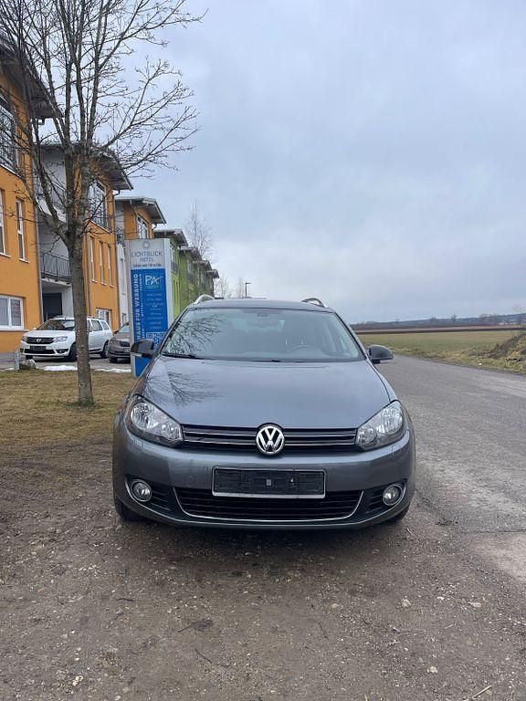 Gebraucht VW Golf VI Style 122 PS (89 kW) 2012 Grau Kleinwagen