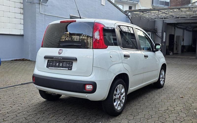 Gebraucht Fiat Panda Connect 69 PS (50 kW) 2018 Weiß Kleinwagen