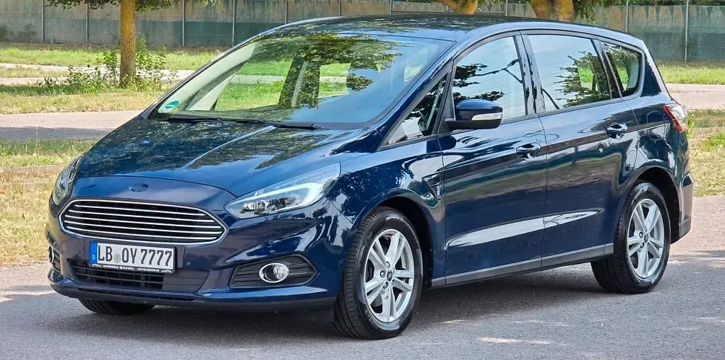 Gebraucht Ford S-MAX Titanium 150 PS (110 kW) 2019 Blau Van / Kleinbus