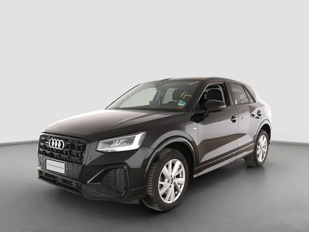 Gebraucht Audi Q2 S-Line 190 PS (139 kW) 2025 Schwarz SUV