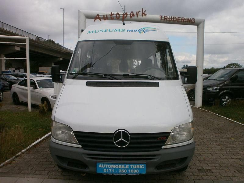 Weiß Gebraucht 2004 Mercedes Sprinter Van | 6.999 € (Teuer) - Bild 1/4