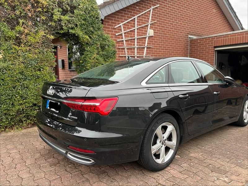 Schwarz Gebraucht 2019 Audi A6 Premium Limousine | 32.000 € - Bild 1/4