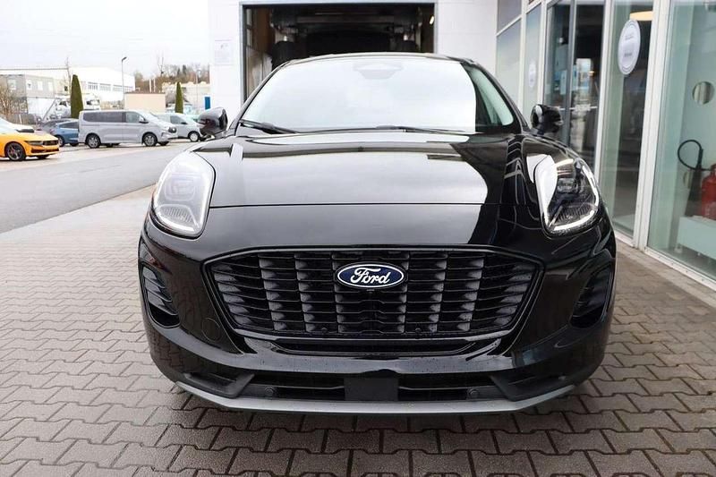Neu Ford Puma Titanium 125 PS (91 kW) 2026 Agate black metallic SUV