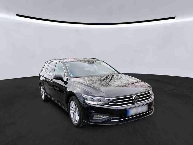 Second-hand VW Passat Business 200 CP (147 kW) 2021 Negru Break
