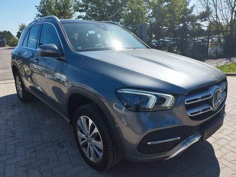 Gebraucht Mercedes GLE300 245 PS (180 kW) 2021 Grau SUV