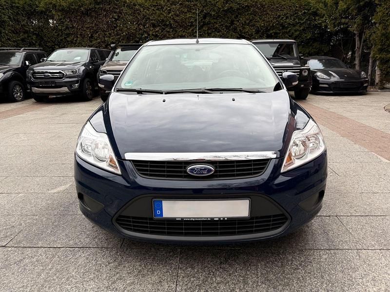 Gebraucht Ford Focus Style 109 PS (80 kW) 2010 Blau Kombi