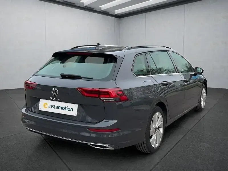 Gebraucht VW Golf VIII 150 PS (110 kW) 2021 Grau Kombi