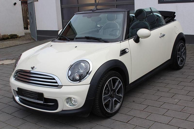 Gebraucht Mini Cooper Cabriolet 122 PS (89 kW) 2014 Weiß Cabrio