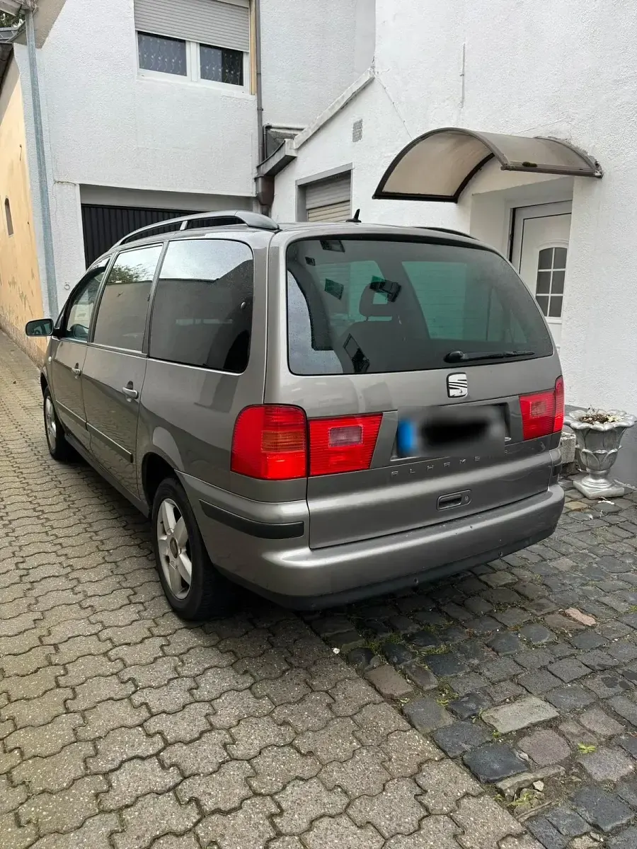 Gebraucht Seat Alhambra 140 PS (102 kW) 2006 Braun Van / Kleinbus