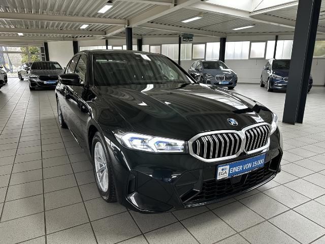 Schwarz Gebraucht 2024 BMW 320 M Sport Limousine | 38.800 € (Guter Preis) - Bild 1/4