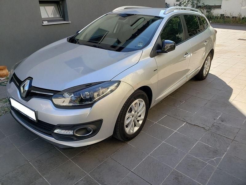 Silber Gebraucht 2016 Renault Mégane GrandTour LIMITED Kombi | 5.400 € (Guter Preis) - Bild 1/4