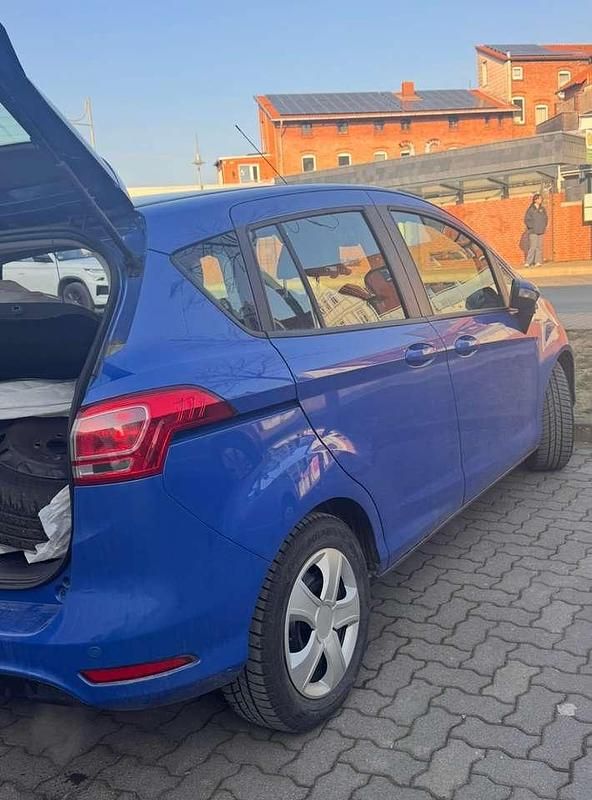 Gebraucht Ford B-MAX Trend 101 PS (74 kW) 2013 Blau Van / Kleinbus