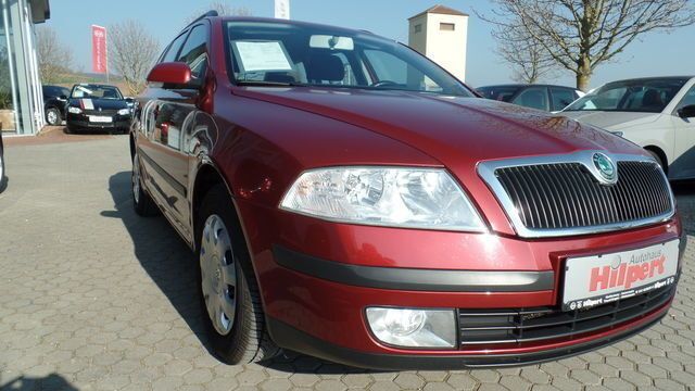 Rot metallic Gebraucht 2008 Skoda Octavia Ambiente Kombi | 6.800 € - Bild 1/4