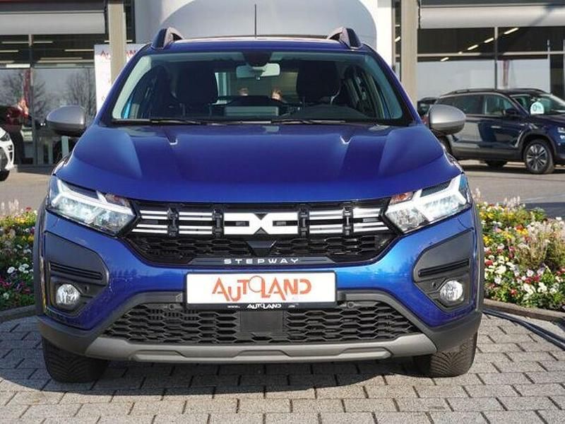 Gebraucht Dacia Sandero Expression 110 PS (80 kW) 2023 Blau SUV