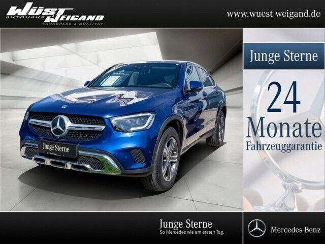 Blau Gebraucht 2021 Mercedes GLC300 Coupé | 41.900 € (Guter Preis) - Bild 1/4