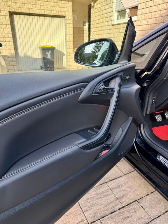 Gebraucht Opel Cascada Active 200 PS (147 kW) 2017 Schwarz Cabrio