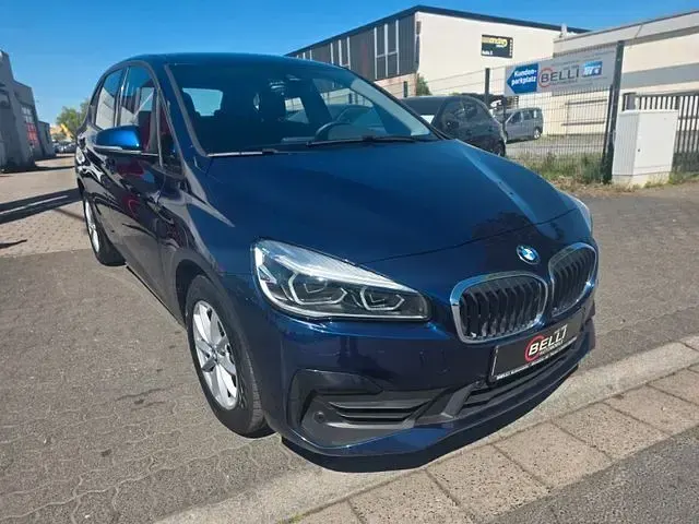 Gebraucht BMW 216 Active Tourer Advantage 116 PS (85 kW) 2021 Blau Van / Kleinbus