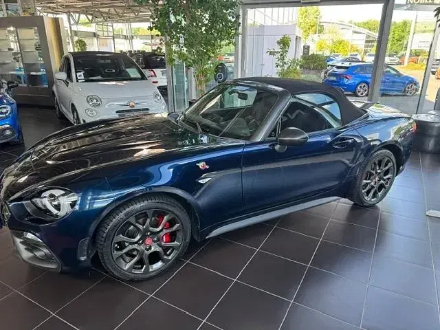 Gebraucht Abarth 124 Spider Turismo 170 PS (125 kW) 2019 Hessen 1972 blau metallic (metallic) Cabrio