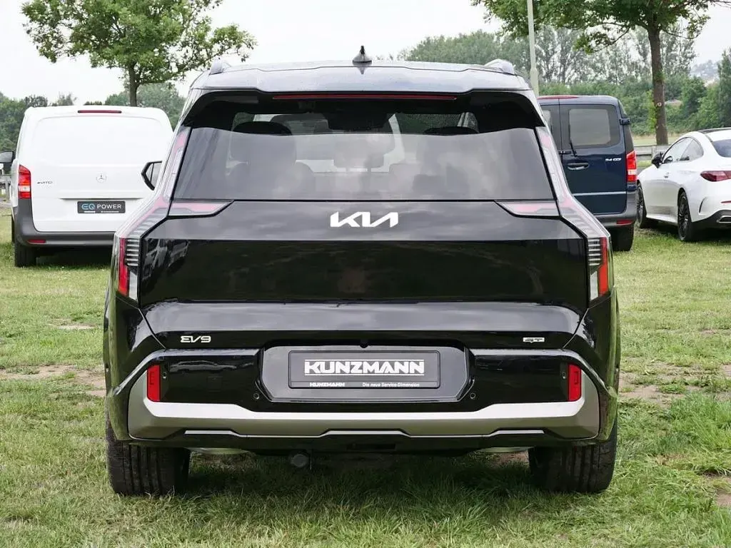 Neu Kia EV9 GT 373 kW (508 PS) 2026 Schwarz SUV