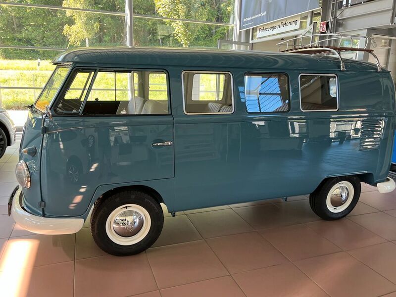 Blau Gebraucht 1963 VW T1 Van | 95.000 € - Bild 1/4