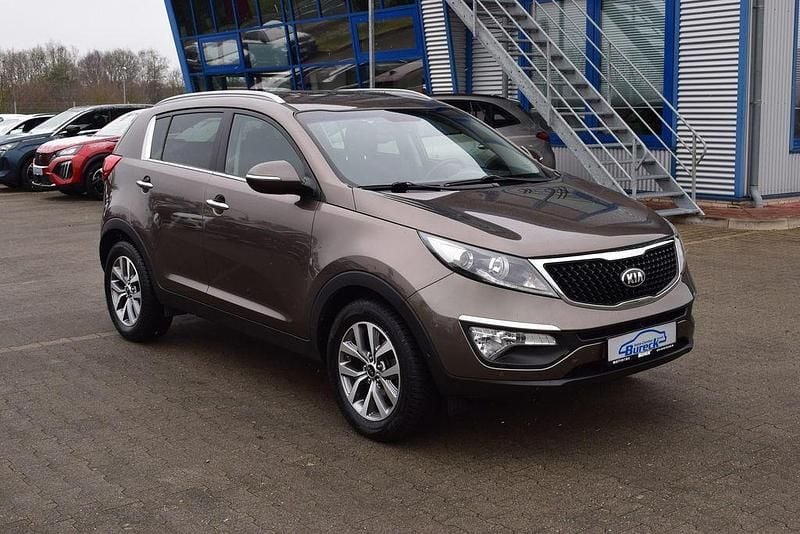 Gebraucht Kia Sportage DREAM-TEAM Edition 135 PS (99 kW) 2015 Beige SUV