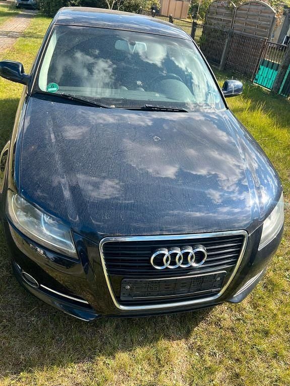 Gebraucht Audi A3 Ambition 160 PS (117 kW) 2011 Blau Limousine