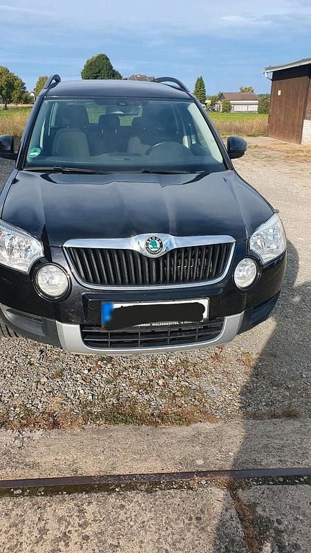 Gebraucht Skoda Yeti 122 PS (89 kW) 2011 Schwarz SUV