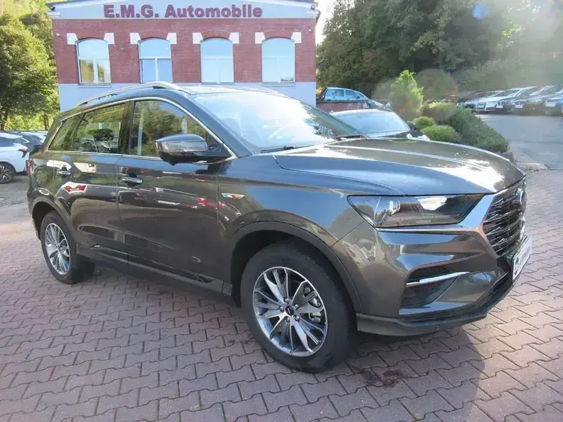 Gebraucht SWM G01 Elite 133 PS (97 kW) 2024 Grau SUV
