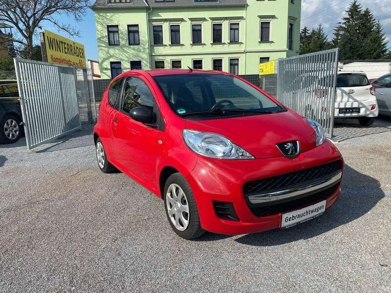 Rot Gebraucht 2009 Peugeot 107 Urban Move Kleinwagen | 1.250 € (Superpreis) - Bild 1/4
