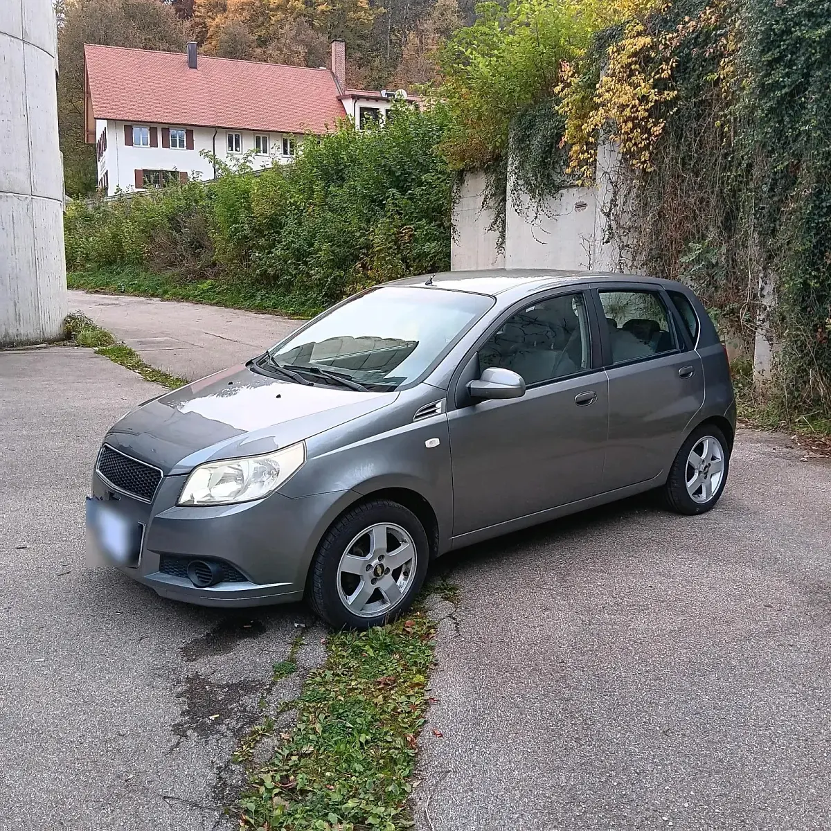 Gebraucht Chevrolet Aveo 100 PS (73 kW) 2009 Grau Kleinwagen