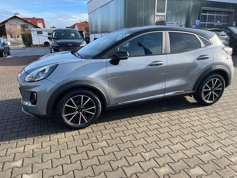Gebraucht Ford Puma Titanium 125 PS (91 kW) 2021 Silber SUV
