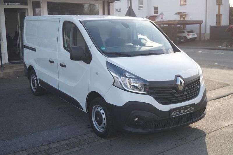 Gebraucht Renault Trafic 120 PS (88 kW) 2019 Weiss Van / Kleinbus