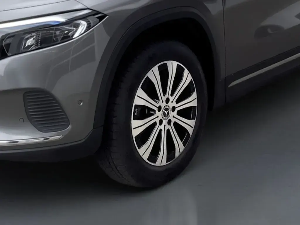 Gebraucht Mercedes EQA250 Progressive 139 kW (190 PS) 2023 Grau SUV