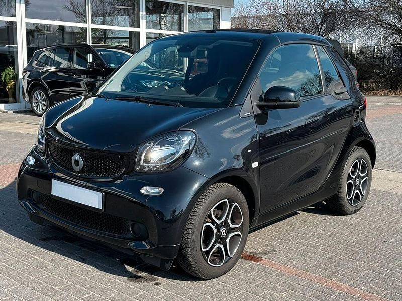 Gebraucht Smart ForTwo Cabrio 71 PS (52 kW) 2016 Schwarz Cabrio