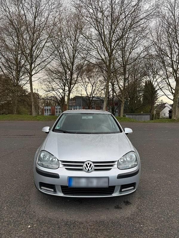 Gebraucht VW Golf V 75 PS (55 kW) 2004 Grau Kleinwagen