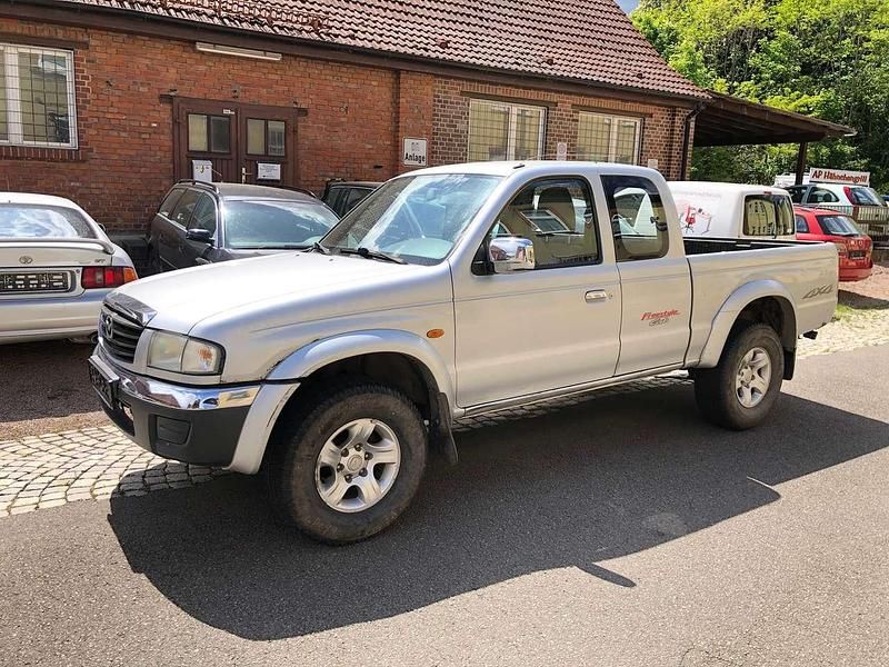 Gebraucht Mazda B Series 109 PS (80 kW) 2003 Silber Pickup