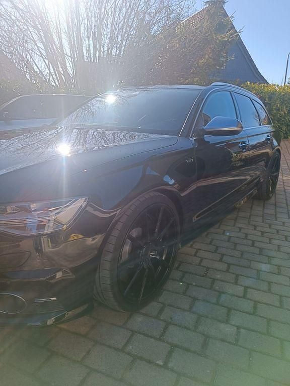 Gebraucht Audi S6 Ambiente 450 PS (330 kW) 2015 Schwarz Kombi