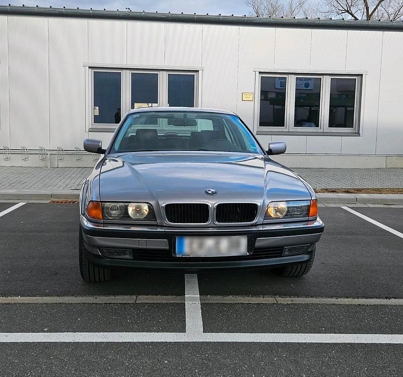Gebraucht BMW 728 193 PS (141 kW) 1996 Grau Limousine
