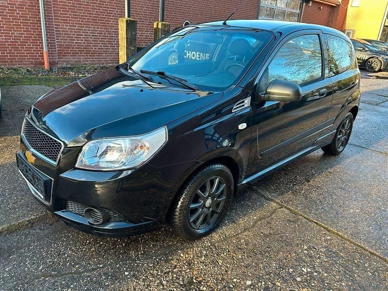 Gebraucht Chevrolet Aveo 84 PS (61 kW) 2010 Schwarz Kleinwagen