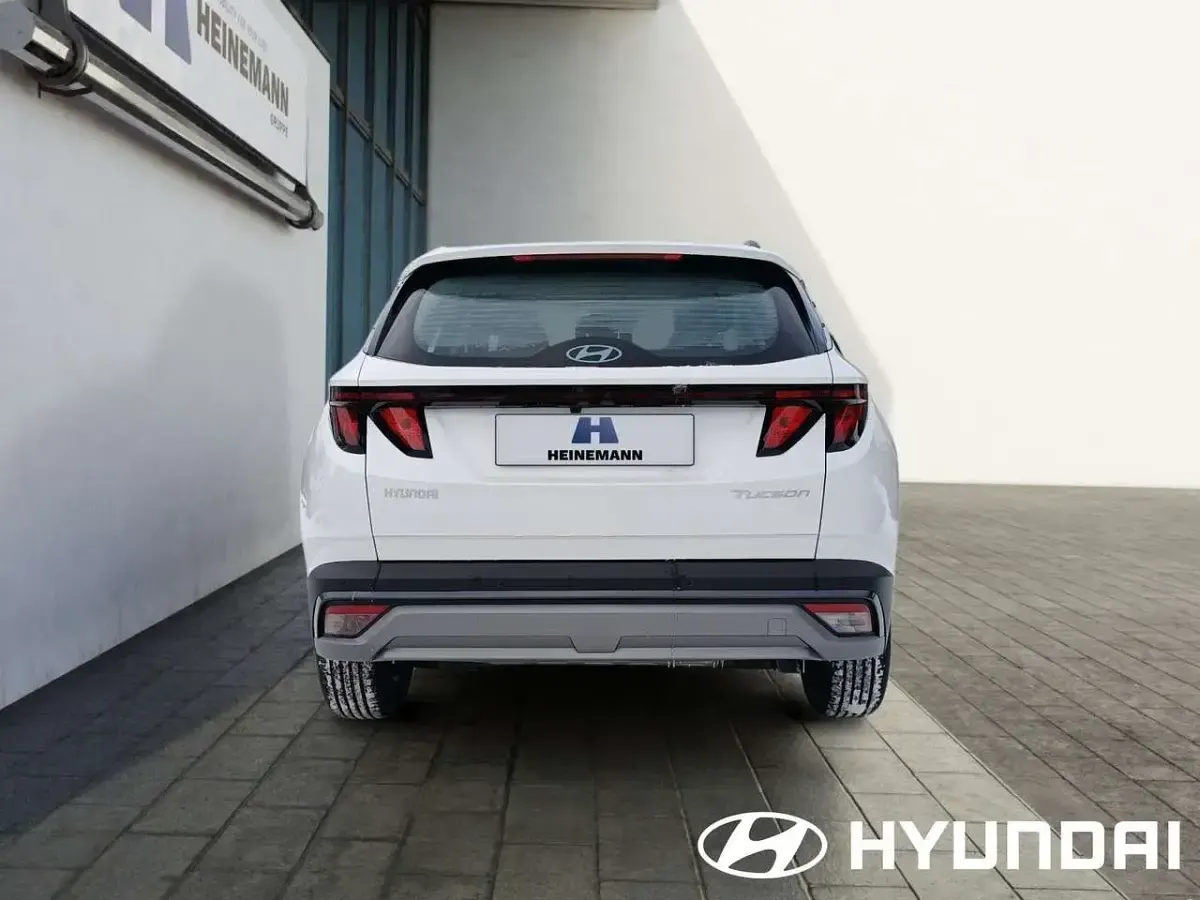 Neu Hyundai Tucson Select 150 PS (110 kW) 2026 Weiß SUV