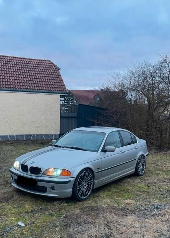 Silber Gebraucht 1998 BMW 323 M Sport Limousine | 2.300 € (Superpreis) - Bild 1/4