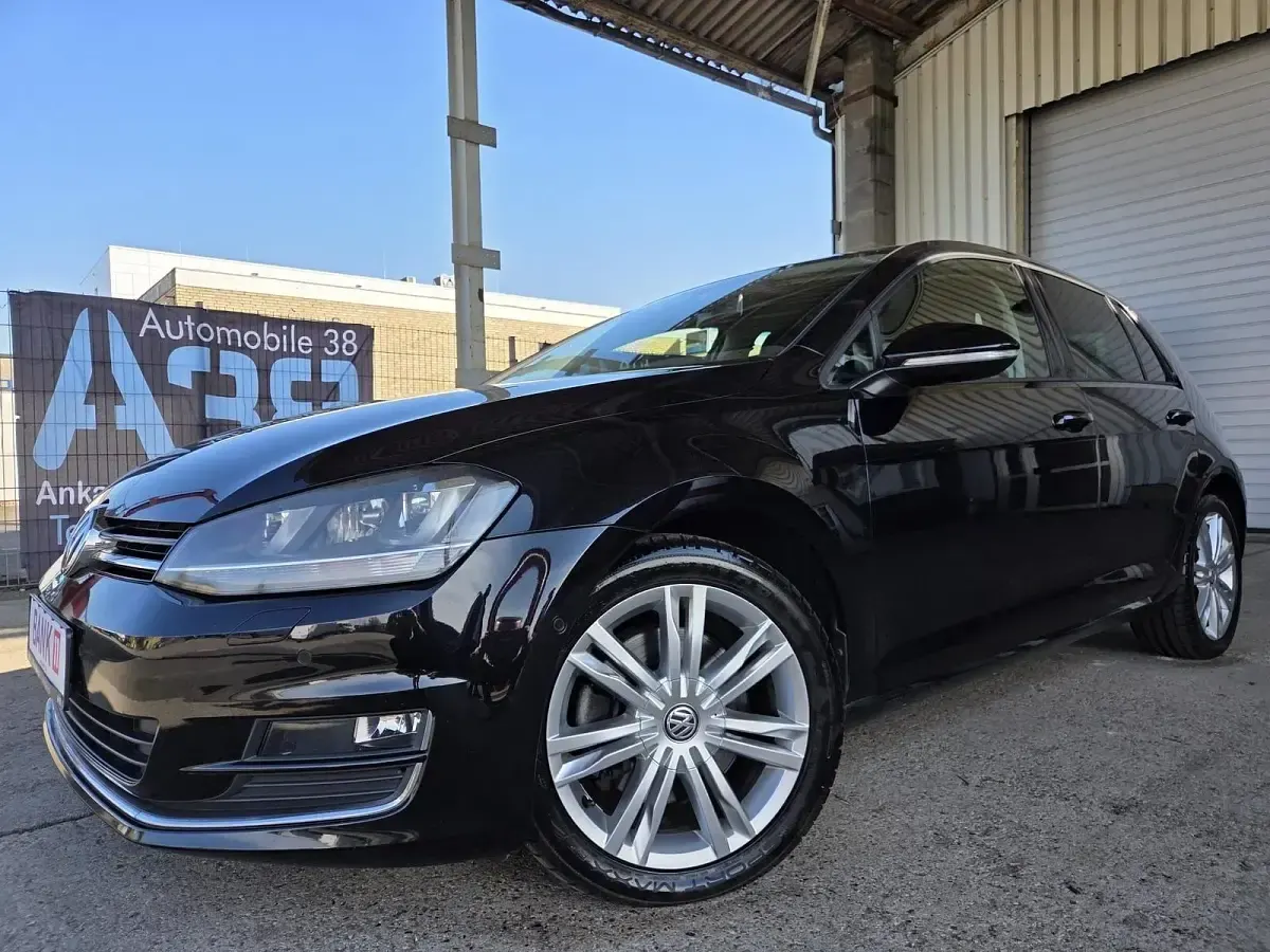 Gebraucht VW Golf VII Highline 150 PS (110 kW) 2013 Schwarz Limousine